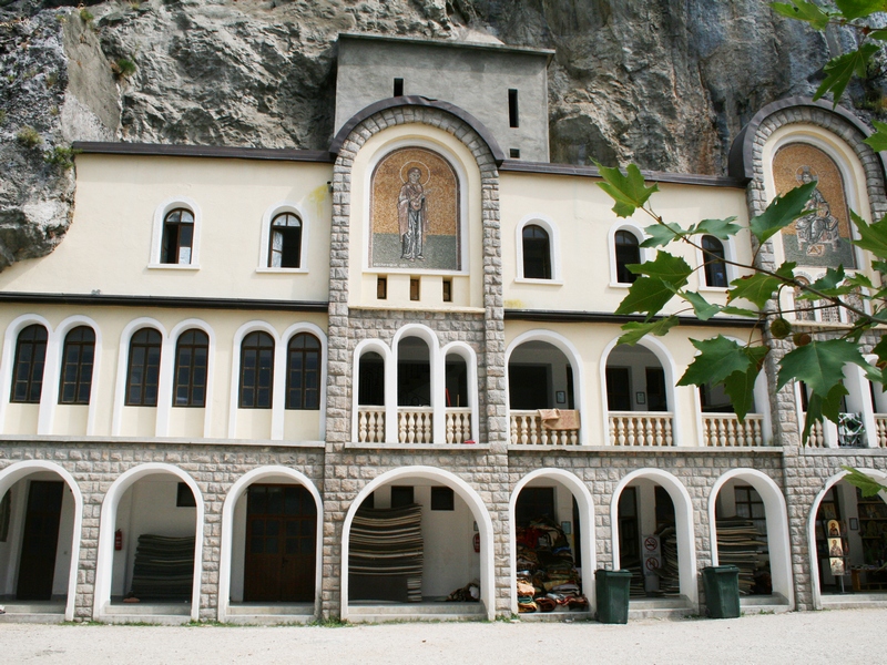 Reisehinweise für Kloster Ostrog in Montenegro Globtour