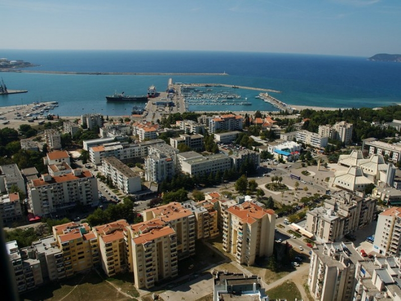 Travel to Bar a coast town in Montenegro | Globtour